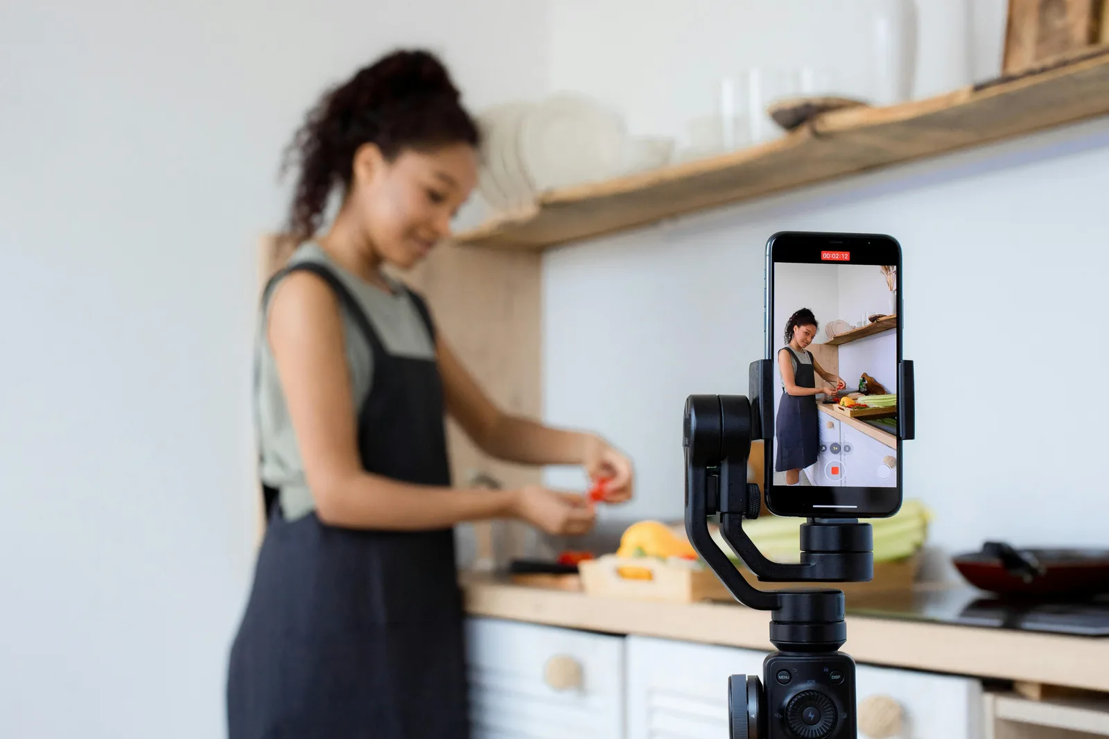 Sự thật ít ai biết: nghề food blogger không chỉ là ăn và chụp